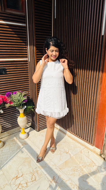Beads and laces Dress - Bestseller