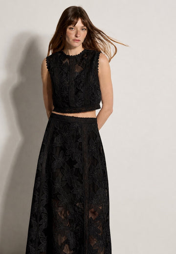 Graceful lace party dress