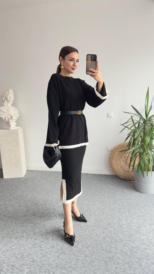 Dlowlay skirt set - Two piece