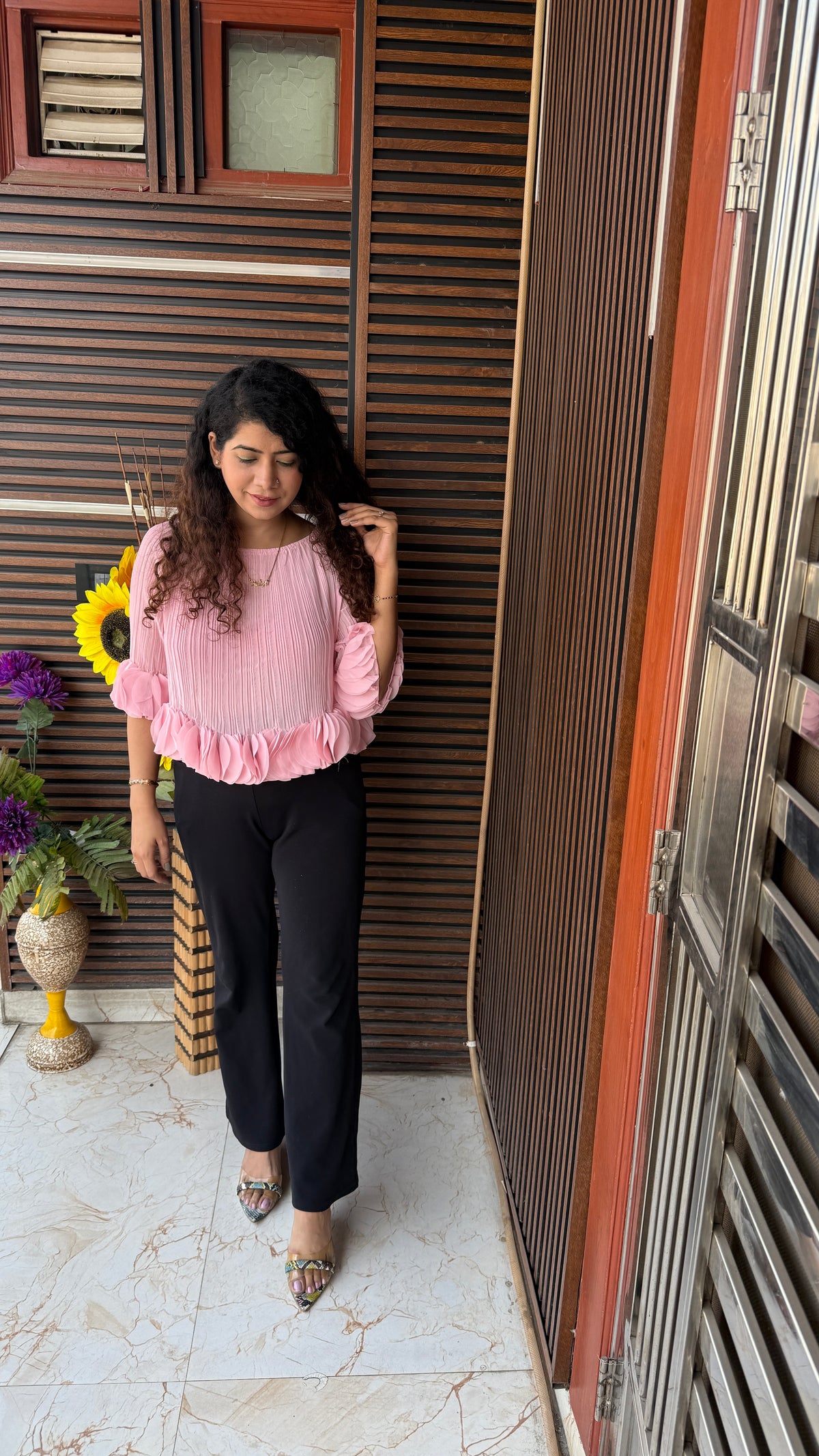 Almoha ruffled Top
