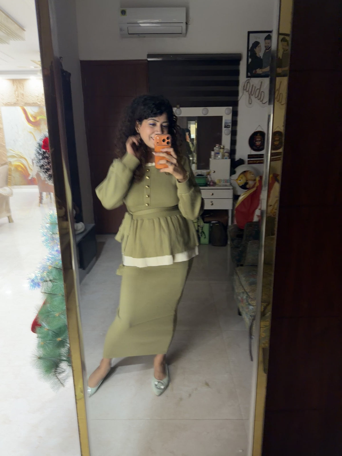 Beats up peplum and skirt set